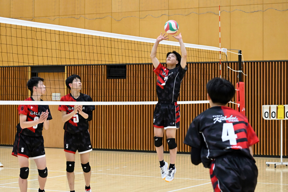 男子バレーボール部｜クラブ活動｜福井工業大学附属 福井高等学校